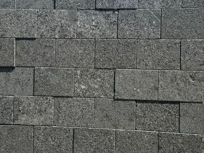 Pavé granit gris royal 14/20 cm Ep. 5 cm - unité de vente : 1.008 m² pour 32 pavés