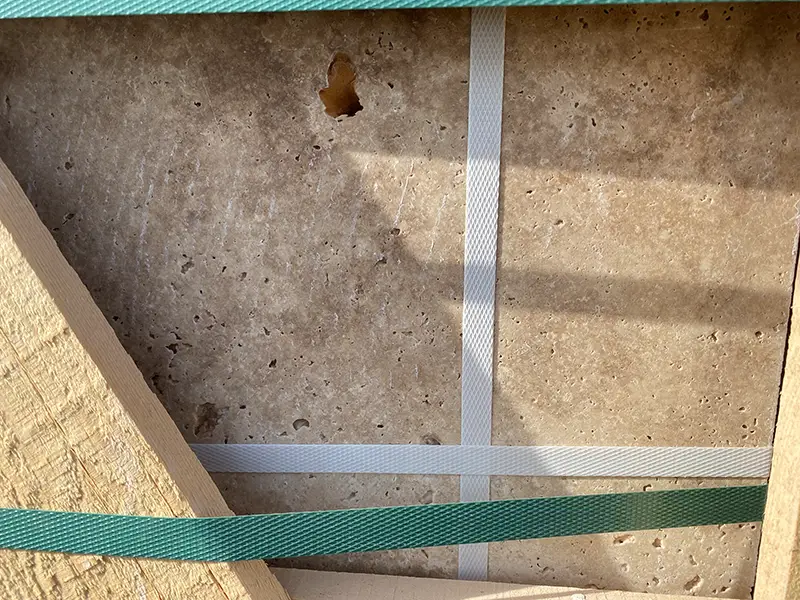 Dallage travertin mix beige rustic Opus 4 formats Ep. 1.2 cm  - Unité de vente 0.754 m²