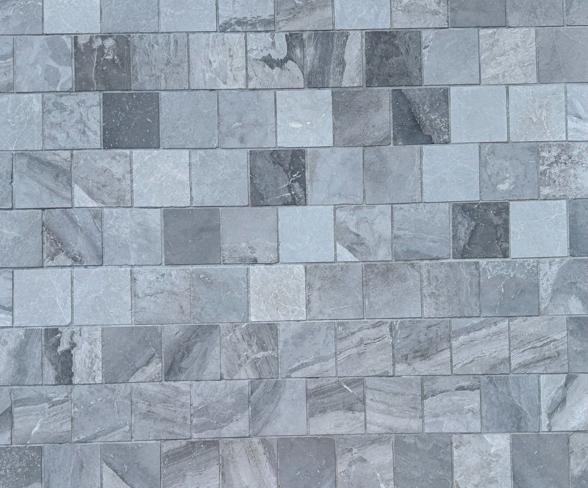 Pavé marbre gris atlantique 15.25/15.25 cm Ep. 3 cm - unité de vente : 1.0034 m² pour 38 pavés