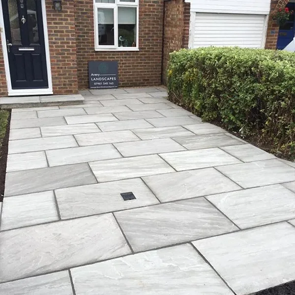 Dallage grès kandla Gris 40/60 cm Ep.2.2 cm rectifié  - Unité de vente 1.0234 m² (4 dalles)
