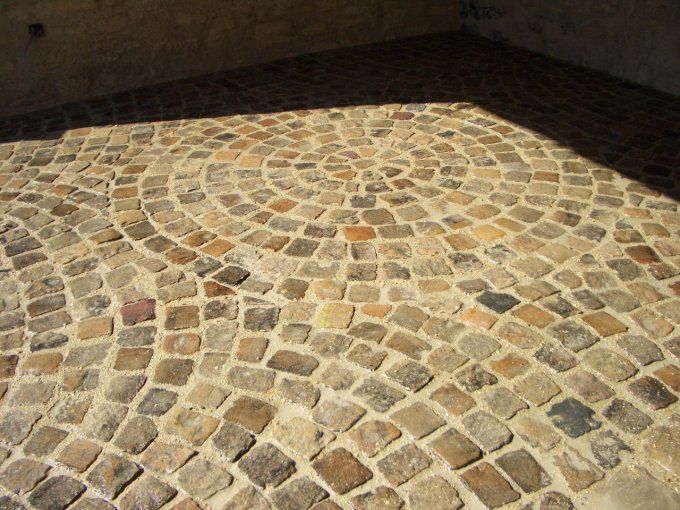 Pavés grès de réemploi 8/10 cm ép. 8/10 cm - unité de vente 1m² ( 170 kg)