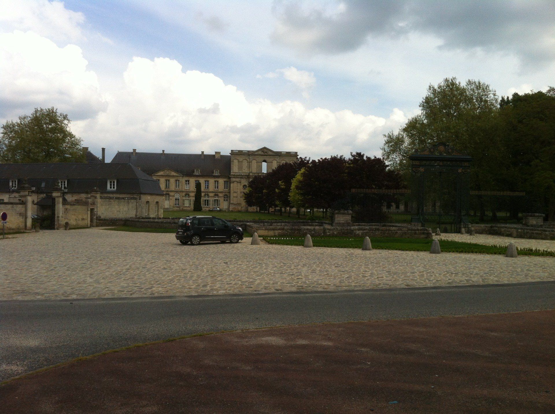 Pavé grès Napoléon de Fontainebleau 18/23 cm ép.16/23 cm - unité de vente 1m² ( 360 kg)