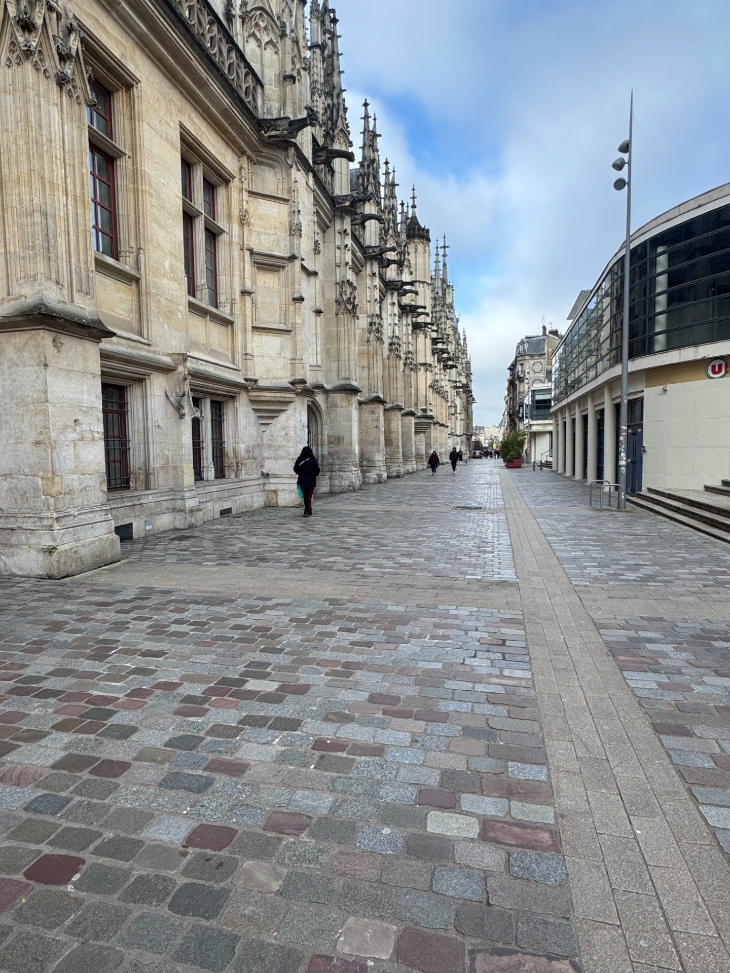 Pavés granit sciés de réemploi 14/20 cm ép. 2/5 cm - unité de vente 1m² (90 kg)