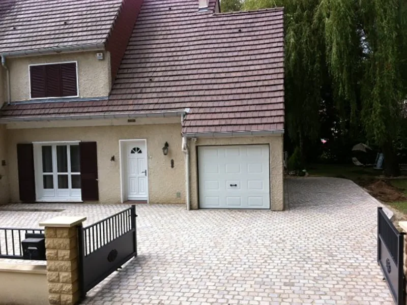 Pavés grès kandla Multi Color  14/14 cm Ep. 3/5 cm - unité de vente : 1 m² pour 42 pavés