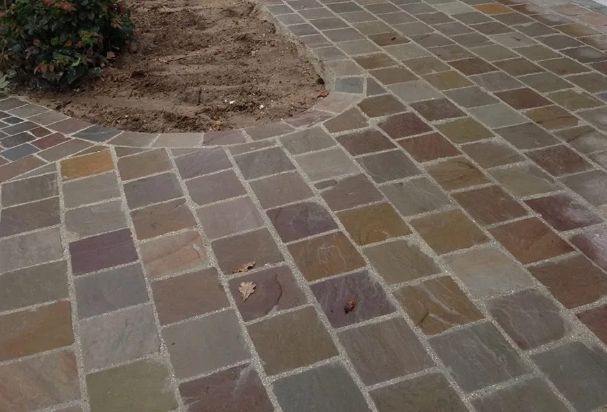 Pavés grès kandla Multi Color  20/20 cm Ep. 4/6 - unité de vente : 1 m² pour 22 pavés