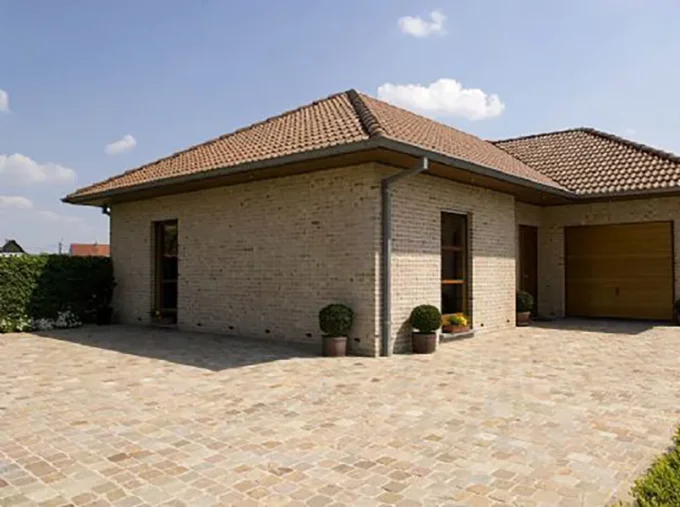 Pavés grès kandla Multi Color  14/14 cm Ep. 3/5 cm - unité de vente : 1 m² pour 42 pavés